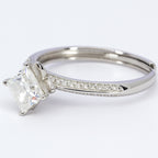 Amira Lily Ring