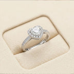 Amoura Heart Ring