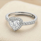 Amoura Heart Ring