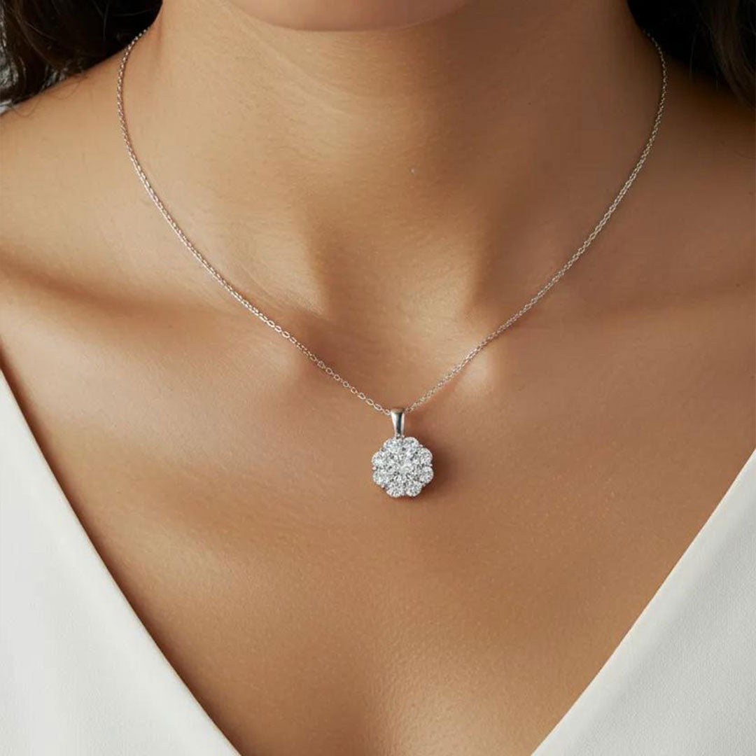 Evelyn Bloom Necklace