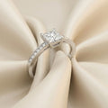 Eline Signature Ring