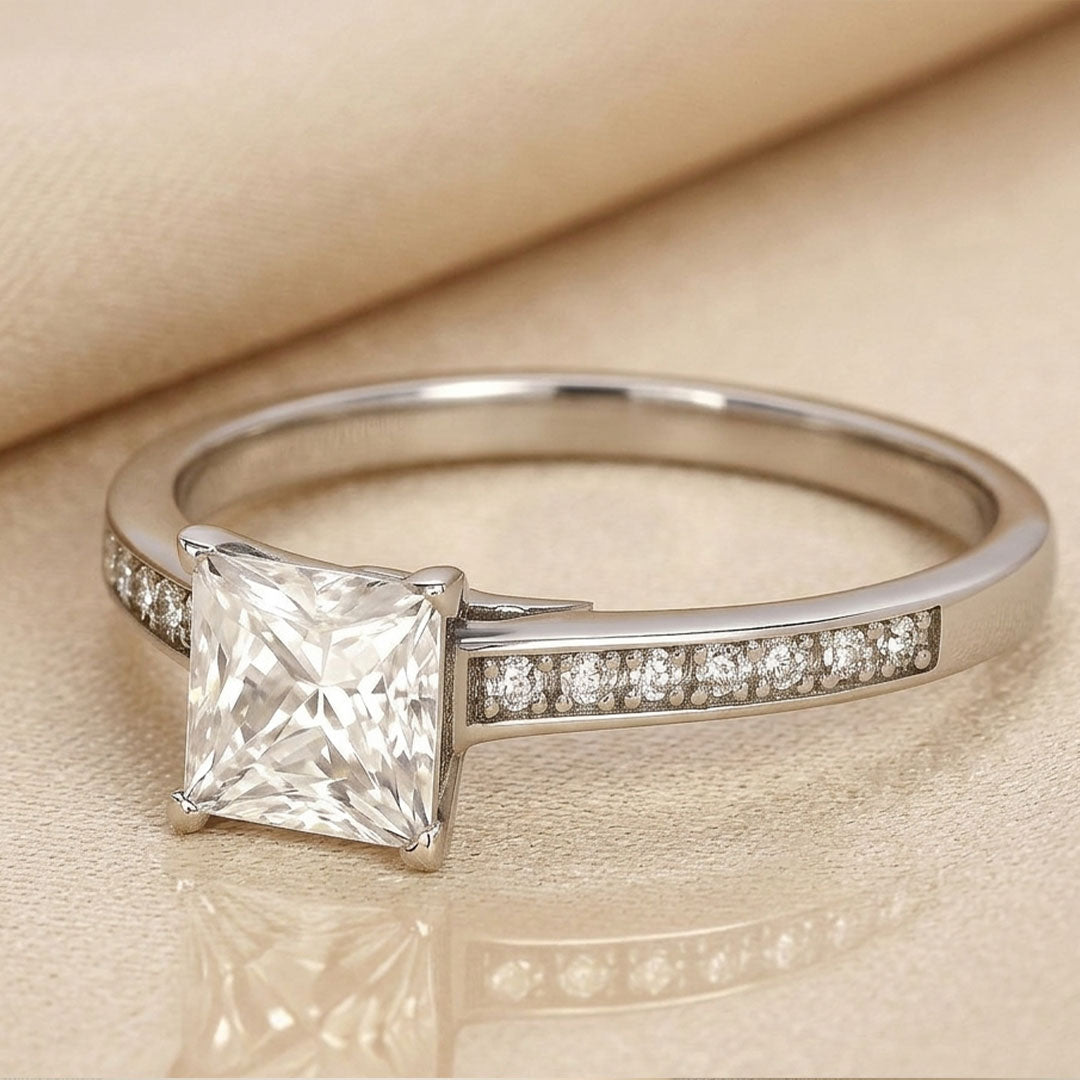 Eline Signature Ring