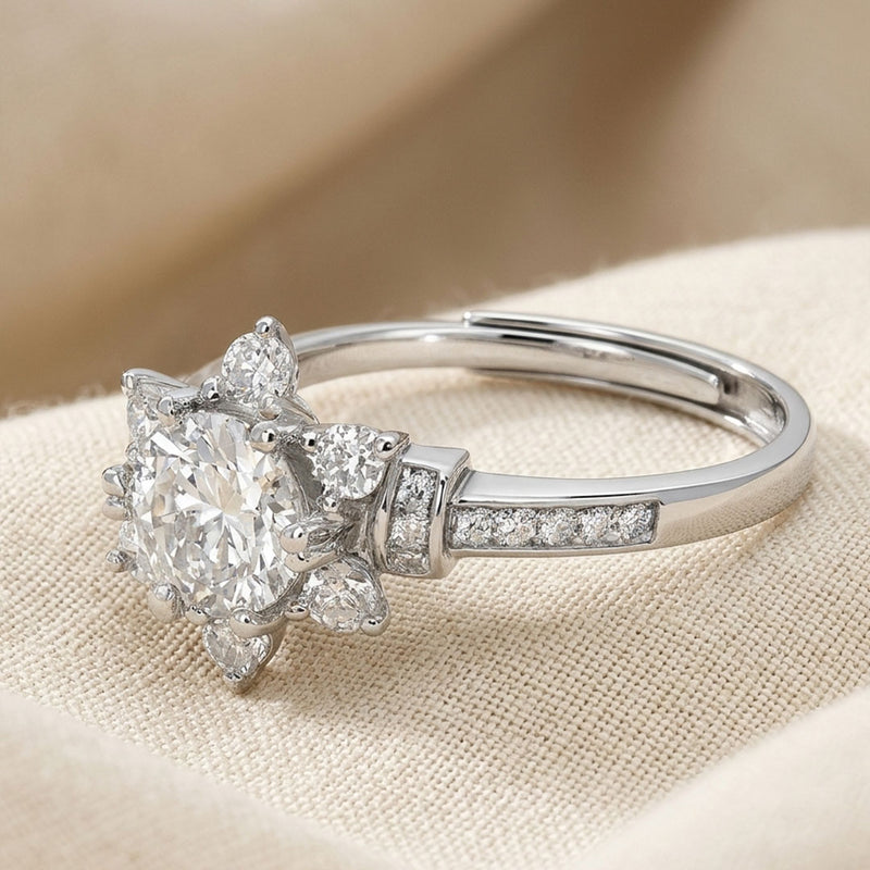Elowen Star Ring