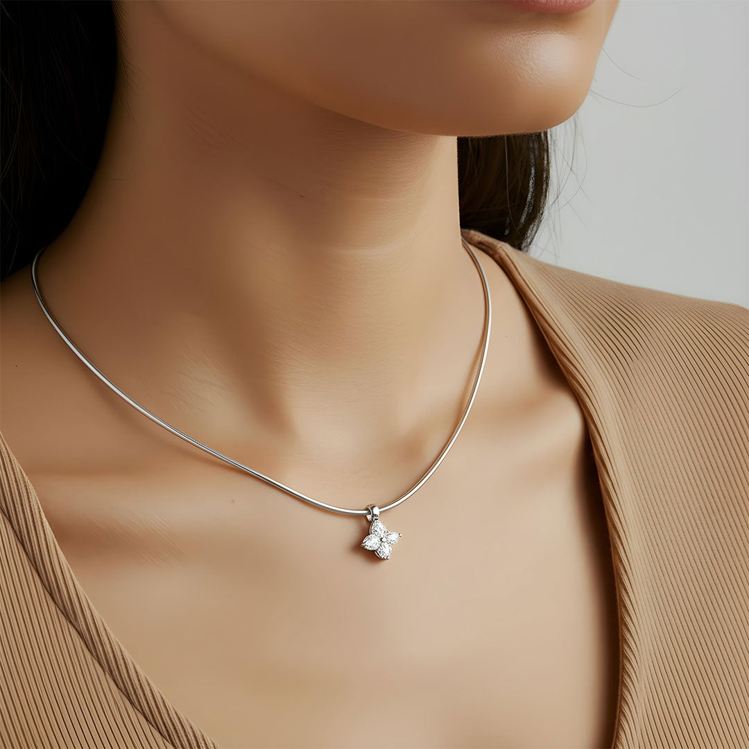Starlit Lilium - 925 Silver Pendant