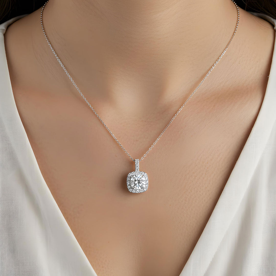 Valencia Radiance Necklace
