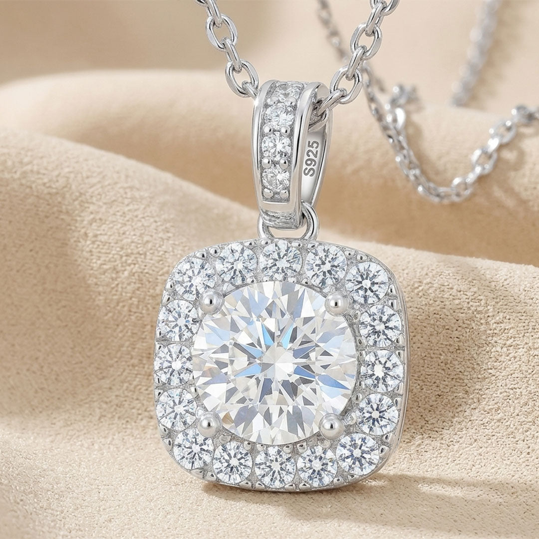 Valencia Radiance Necklace