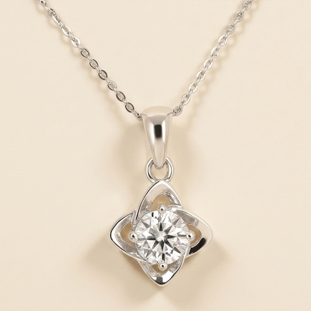 Elara Frame Necklace